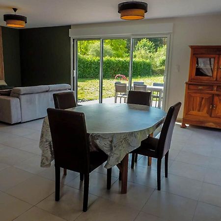 Gite : La Maison D'Apolline Trehorenteuc Bagian luar foto