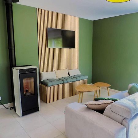 Gite : La Maison D'Apolline Trehorenteuc Bagian luar foto